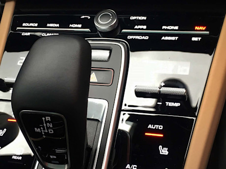 Editorial 2019 porsche cayenne e hybrid 28 lw