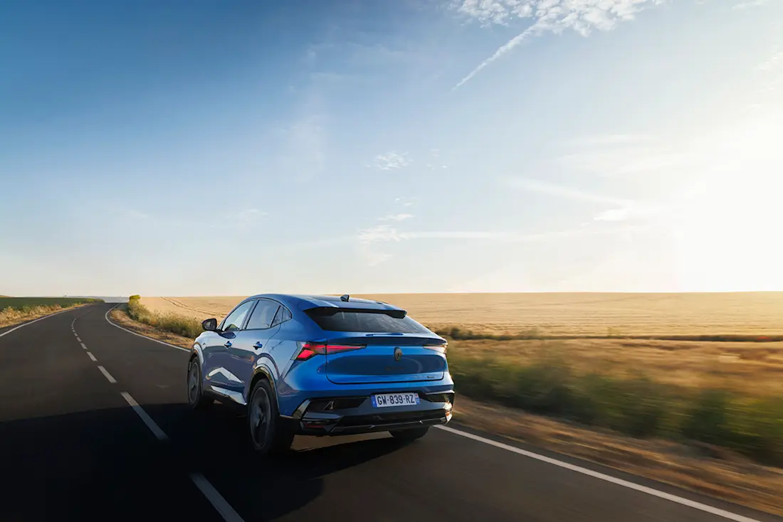 Renault Rafale E-Tech Hybrid Esprit Alpine Bleu Sommet (12) Renault Rafale E-Tech Hybrid Esprit Alpine Bleu Sommet (12)