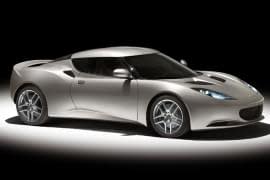 Lotus Evora privită din lateral