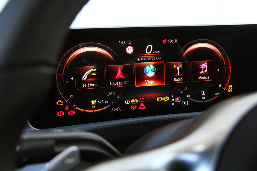 prueba-meredes-cla-200d-22.JPG