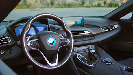 Editorial 2019 bmw i8 roadster 31 jp