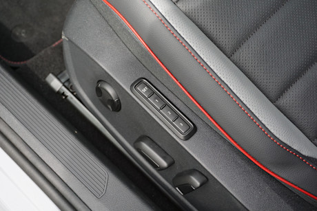 Editorial 2025 volkswagen golf gti fd di 250425 8