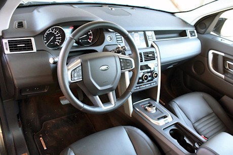 Editorial 2015 lr discovery sport hse luxury pb 07