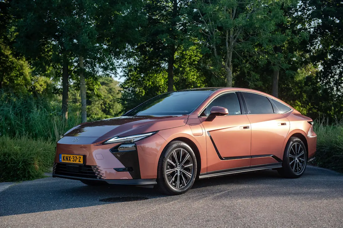 AS24 Lexus ES500e (2)