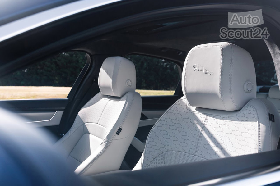 Jaguar-XF-2021-1280-35.jpg