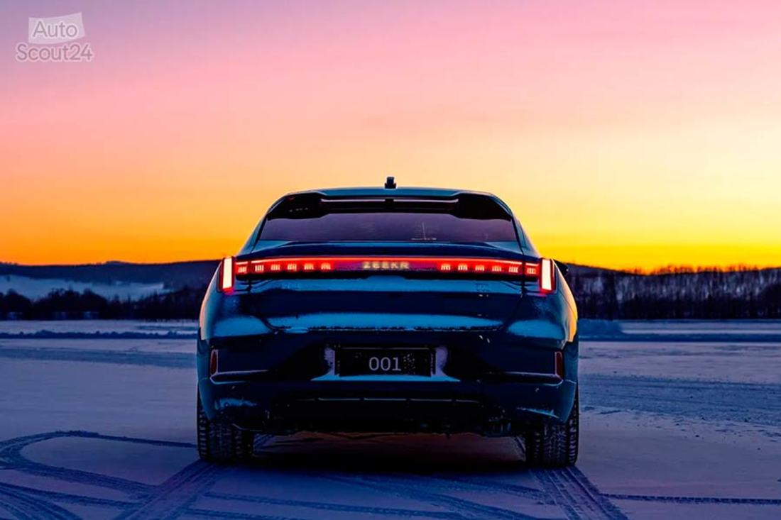 Zeekr-001-coche-electrico-chino-1000-km-autonomia (4).jpg