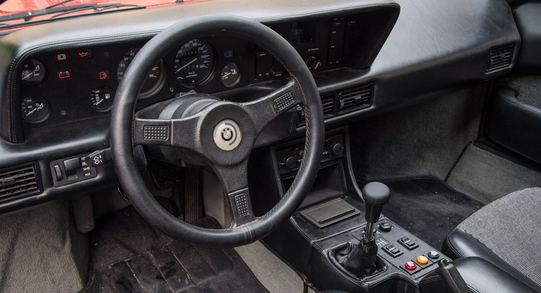 BMW M1 3