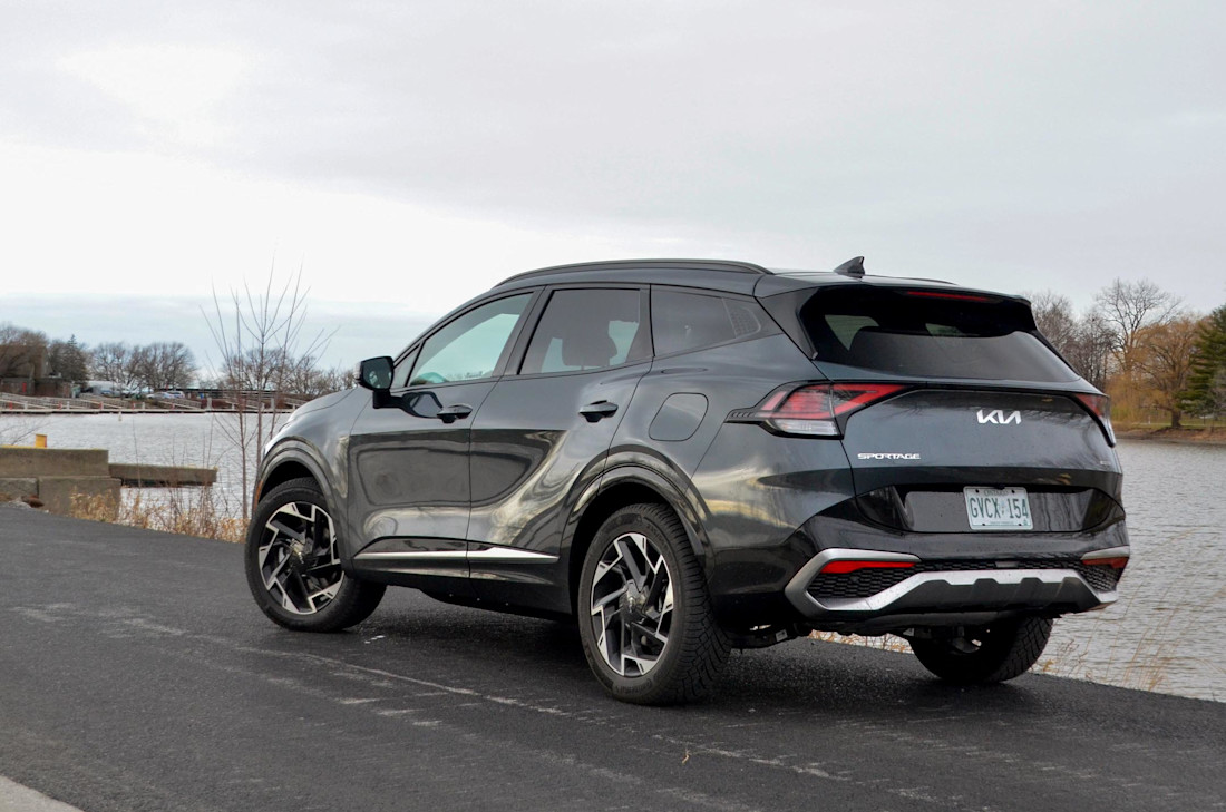 Kia Sportage PHEV 2023 : essai routier Image