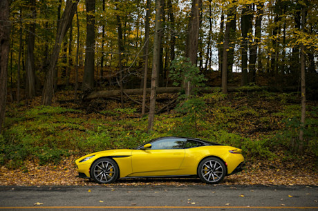 Editorial 2020 aston martin db11 v8 coupe 07 jw