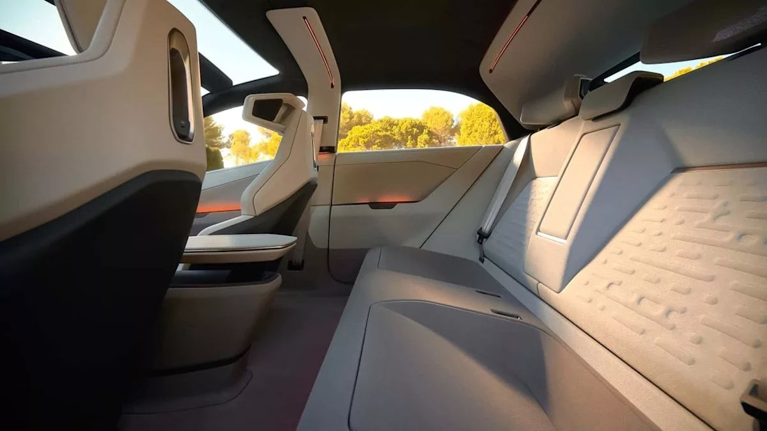 toyota-corolla-concept-2025 (13).jpg