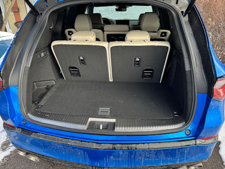 2026 Acura MDX Review Body Image