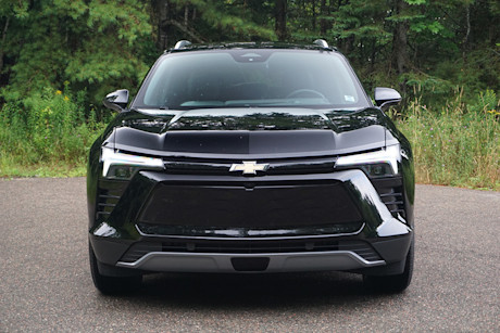 Editorial 2024 chevrolet blazer ev cabot trail nf di 240814 10