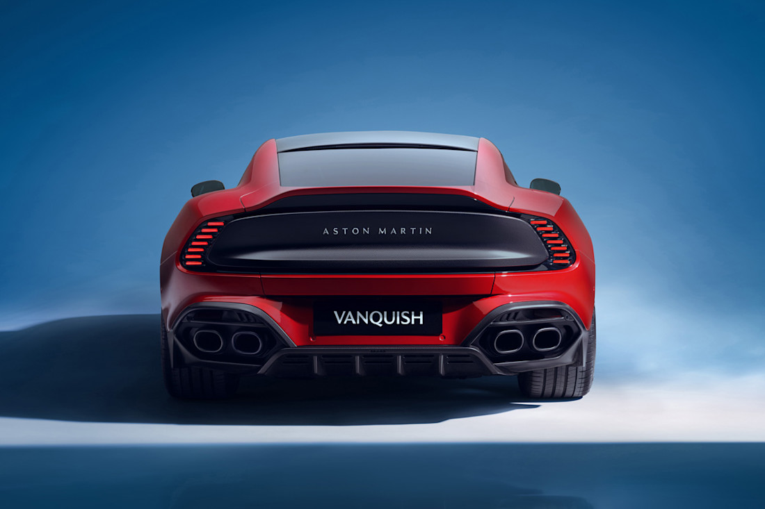 Aston Martin Vanquish (5).jpg