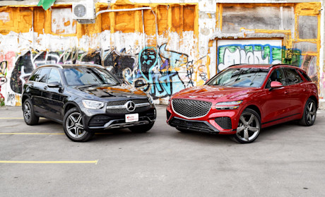 Editorial 2021 mercedes benz glc class vs 2022 genesis gv70 02 sha