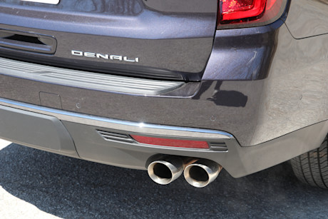 Editorial 2024 gmc yukon denali ultimate 9