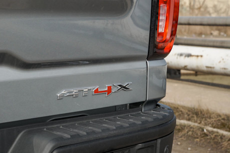 Editorial 2023 gmc sierra 1500 at4x 25 jv