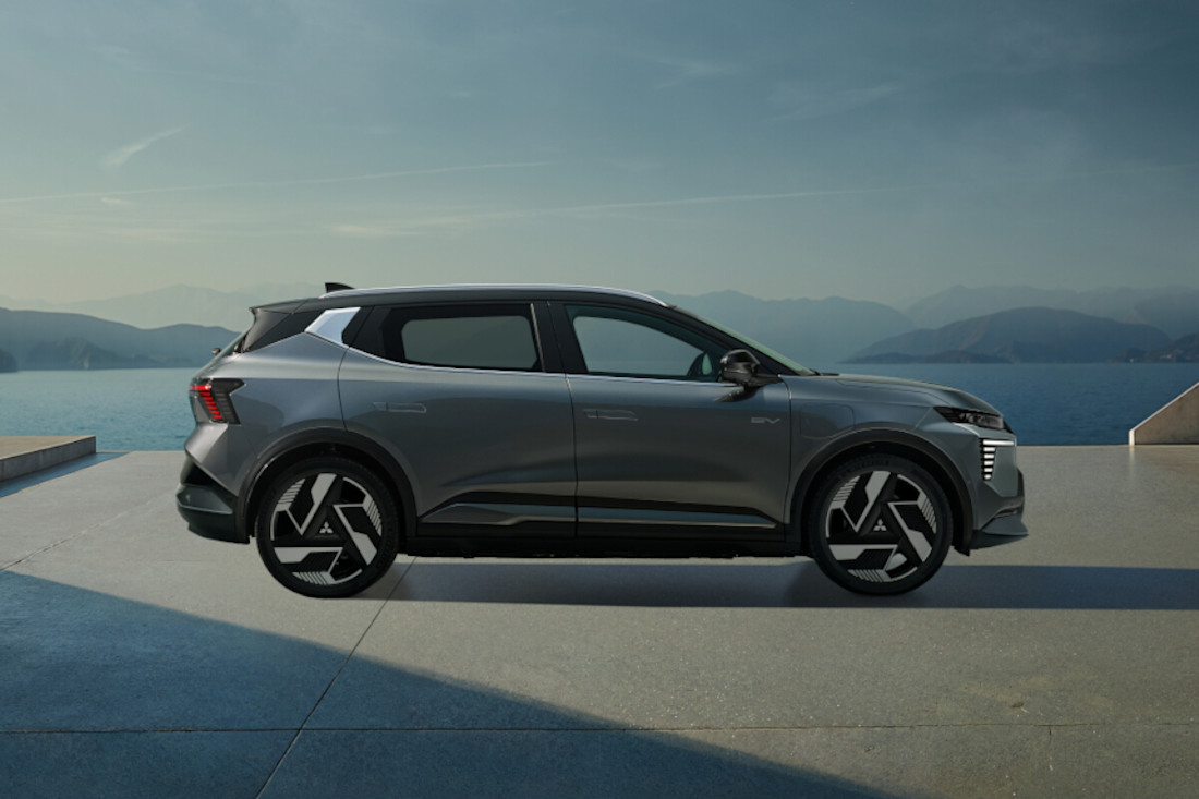 Eclipse Cross_004.jpg