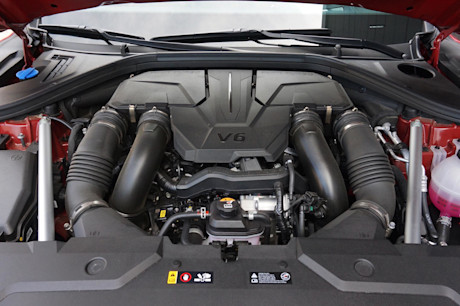 Editorial 2022 genesis gv70 35t sport plus awd 24 jl