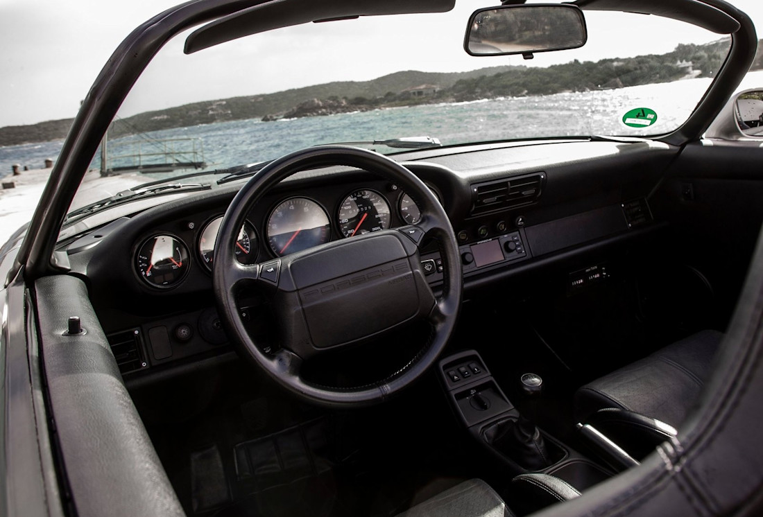 porsche-964-interior