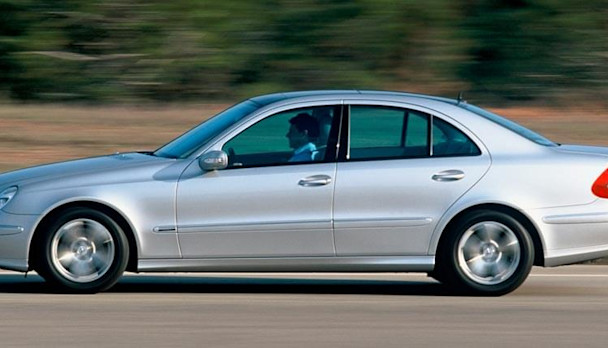 Mercedes-Benz E 400