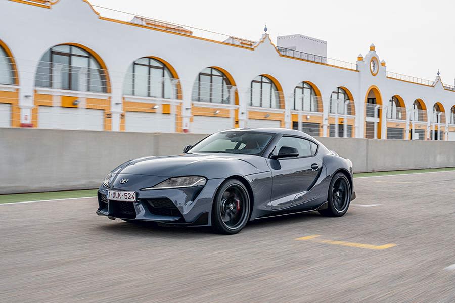 Toyota Supra Manual (2).jpg