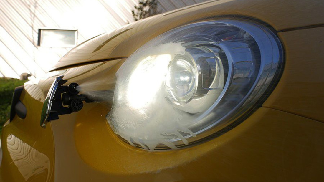Regolare i fari dell'auto: Quello che c'è da sapere