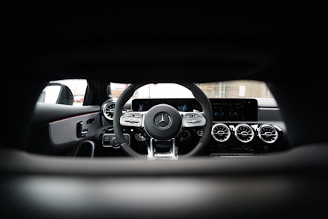 Editorial 2020 mercedes amg a 35 24 di