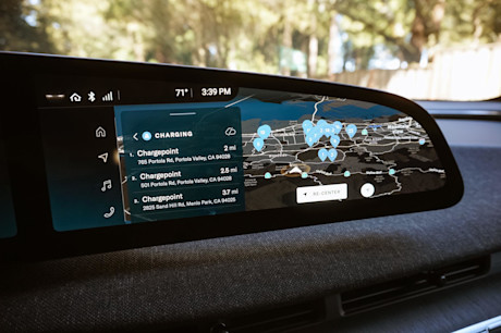 Editorial 2024 lucid air fd 240411 38 jl