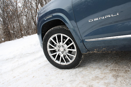 GMC Terrain Denali 2026 : essai routier Body Image