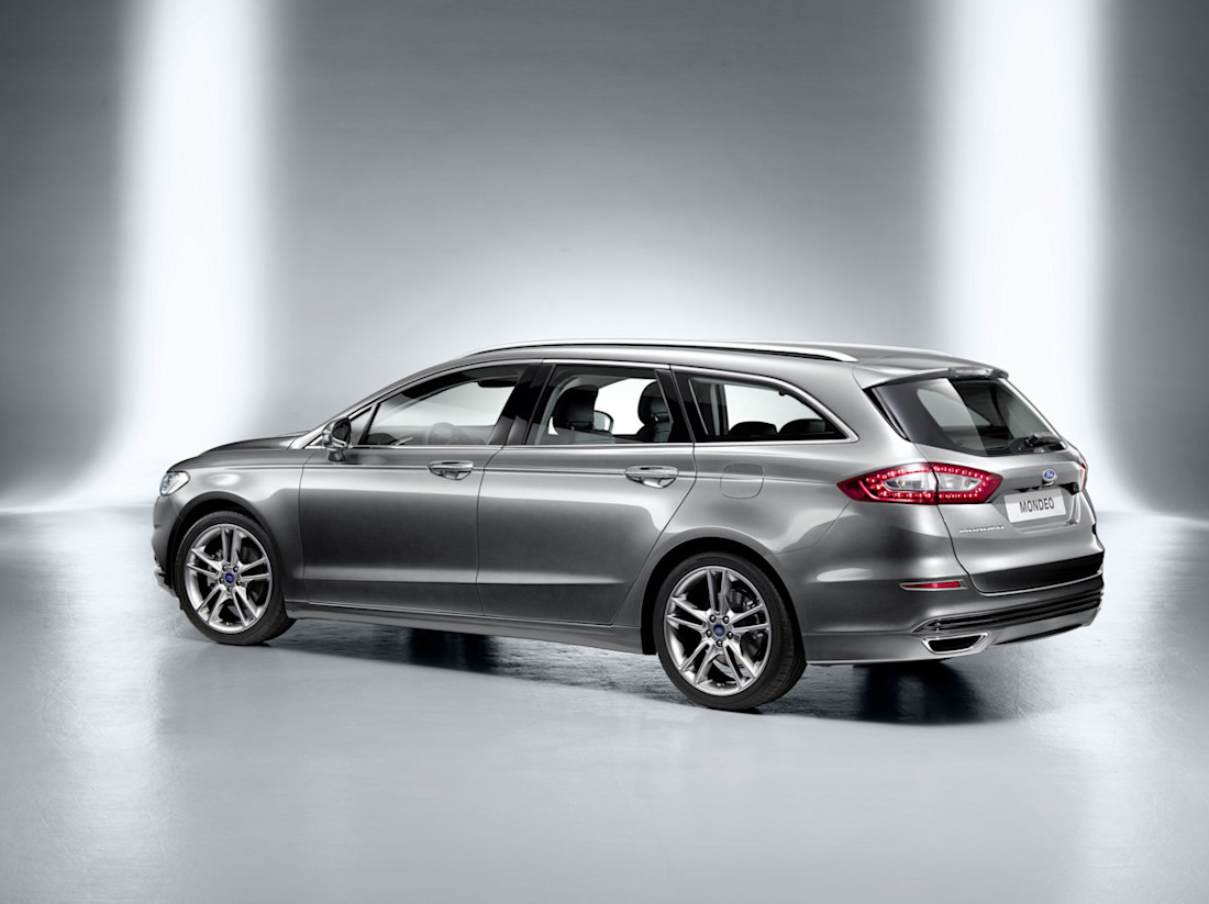 ford_mondeo_turnier_75