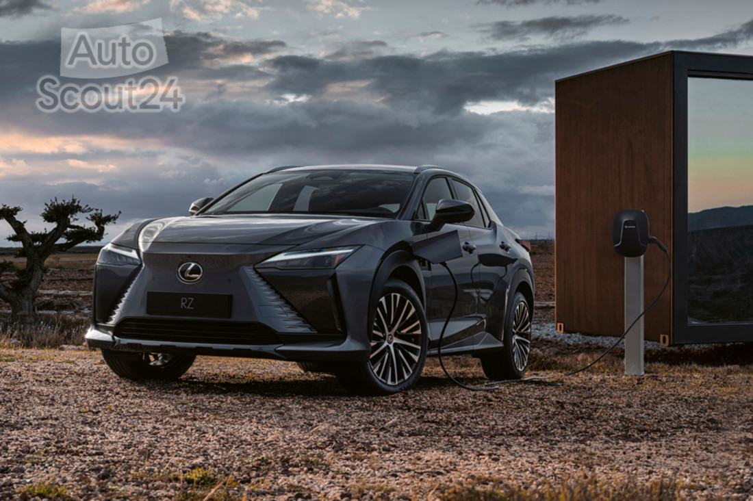 lexus-rz-450e (9).jpg