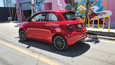 Editorial 2024 fiat 500e fd 240409 09 kl