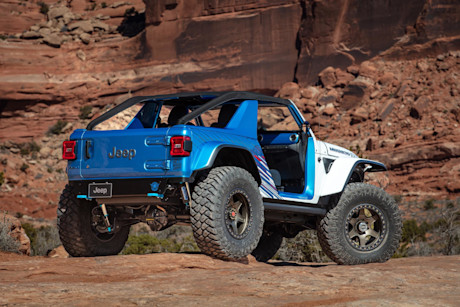 Editorial jeep wrangler magneto 3 0 concept 2023 230803 03 jeep