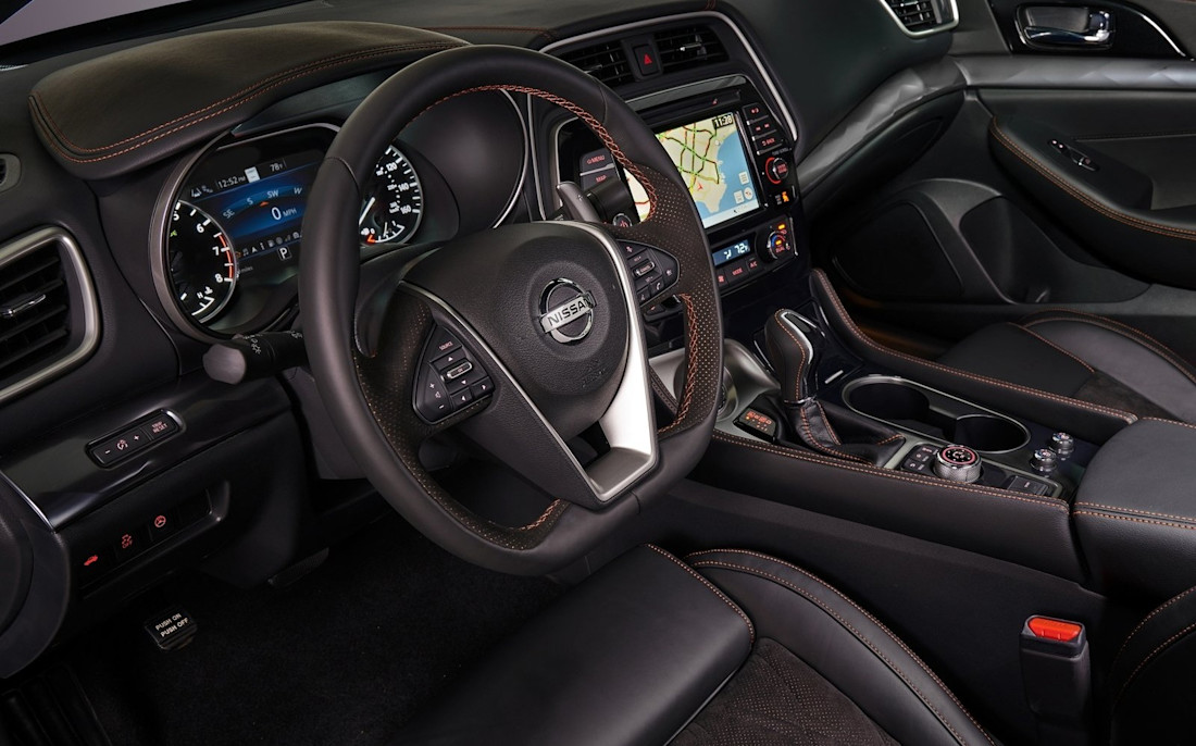 nissan-maxima-interior