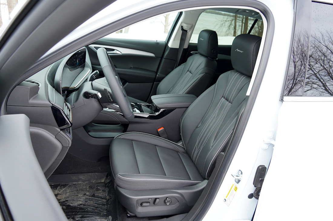 2026 Buick Envision Avenir - TD - VA - 260319 - 29.jpg
