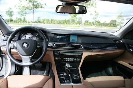Editorial 2011activehybrid jb 43 2146