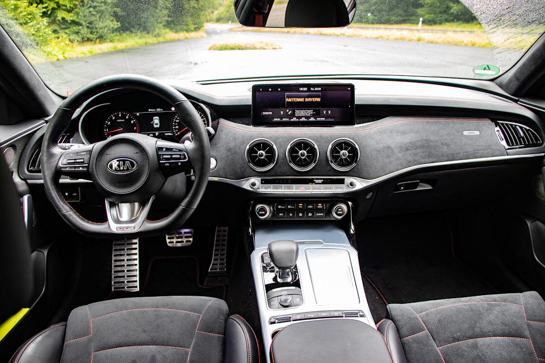 Kia Stinger GT Interior 2