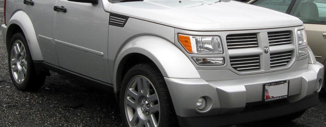 dodge-nitro-l-02