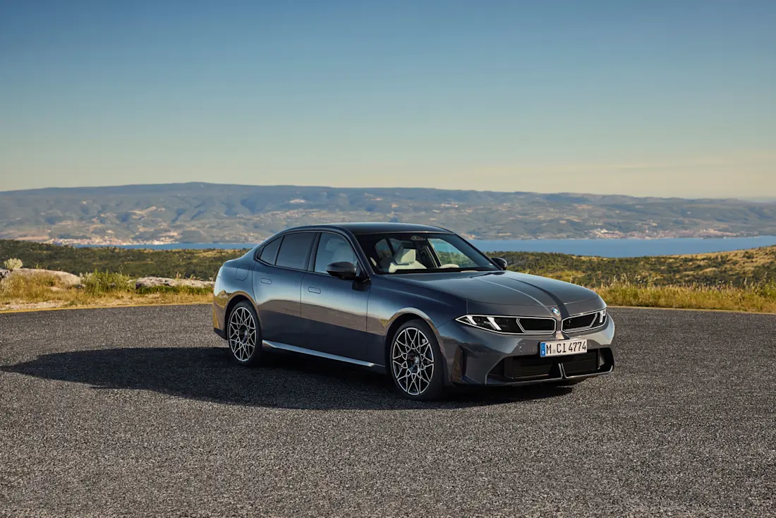 P90657737 highRes the-new-bmw-320-exte