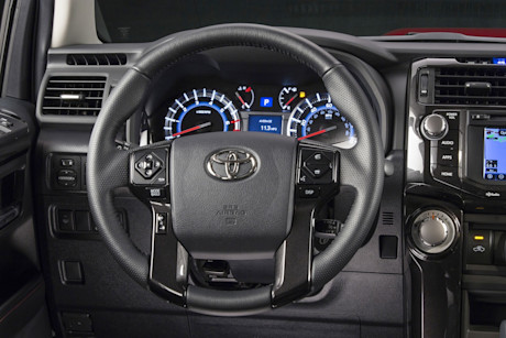 Editorial 2014 toyota 4runner 023