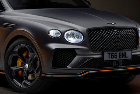 Bentayga-S-Black-Edition-2024 (1)