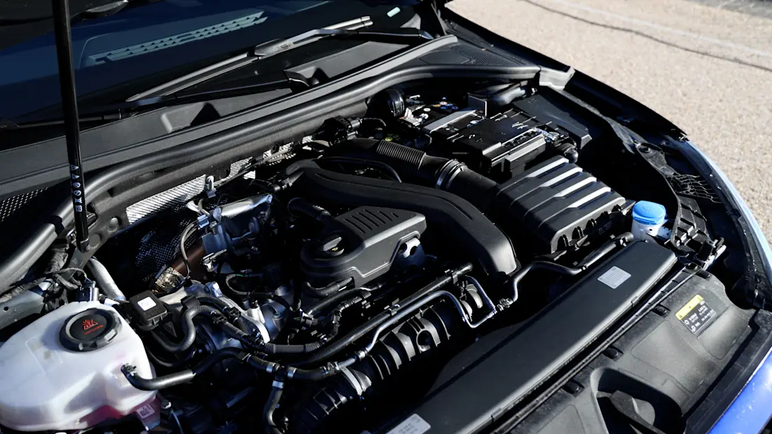 BUENA1 Copiar 01.00 02 14 10.Imagen fija199