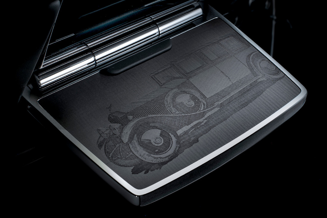 Rolls-Royce-Phantom-Centenary-private-collection-2025 (8).jpg