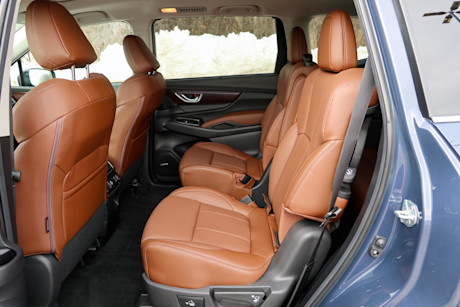Editorial 2023 subaru ascent premier 15 jm