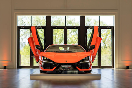 Editorial 2024 lamborghini revuelto 03 lamborghini