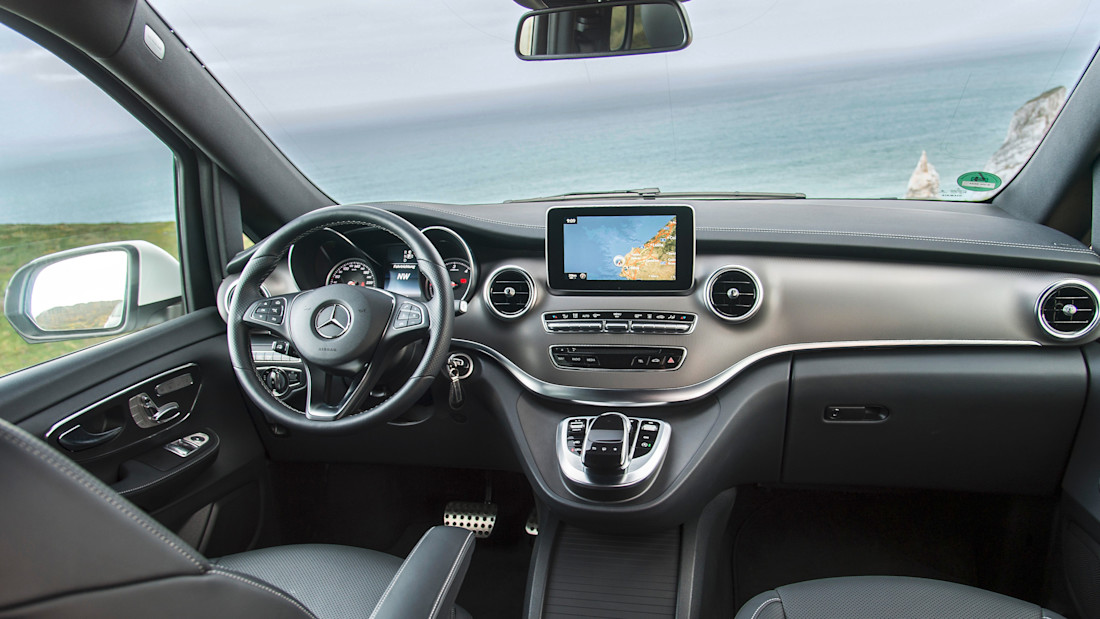 mercedes-benz-v-250-interior