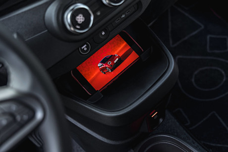 Twingo-E-Tech-Elektrisch-Absolut-Rot-21