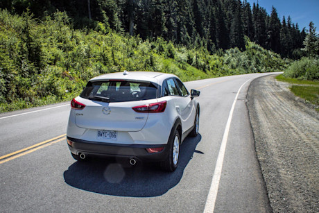 Editorial 2016 mazda cx 3 fwd lt1 bm 06