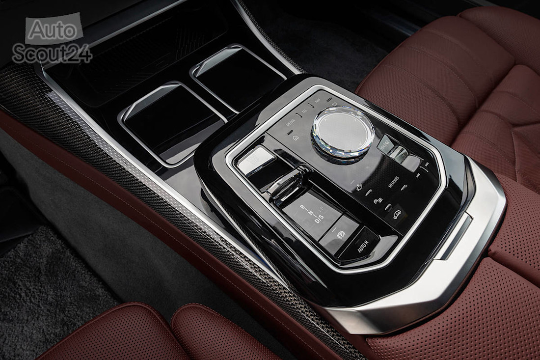 Nuevos BMW i7 y 760i 2022 (20).jpg