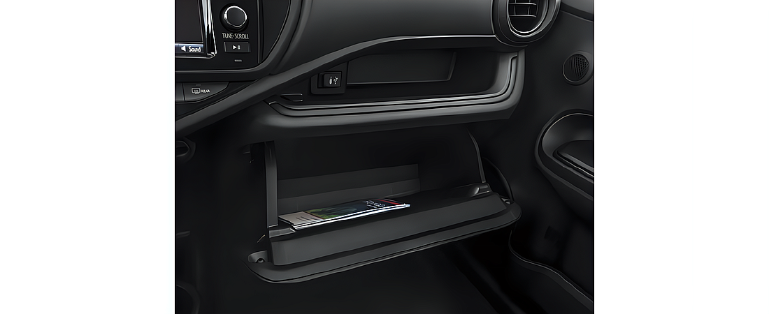 Toyota Prius c 2016 15